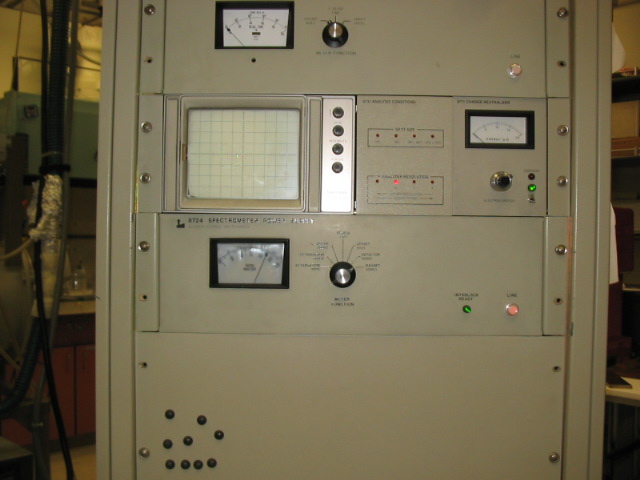 XPS spectrometer controller